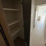 廊下には便利な収納スペースを設置。 廊下には便利な収納スペースを設置。