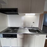 システムキッチン導入工事中です♪(キッチン)