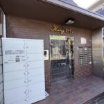 宅配BOXあります♪(外観)