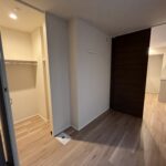 洋室にはウォークインクローゼット(内装)