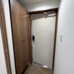 (玄関)