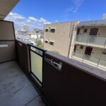 東向きのバルコニ－
