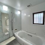 浴室はそのままですが、クリーニング済みです♪(風呂)