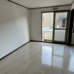 南向きで明るいお部屋です♪(居間) 南向きで明るいお部屋です♪(居間)