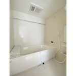 追い焚き・浴室乾燥機付きです♪(風呂) 追い焚き・浴室乾燥機付きです♪(風呂)